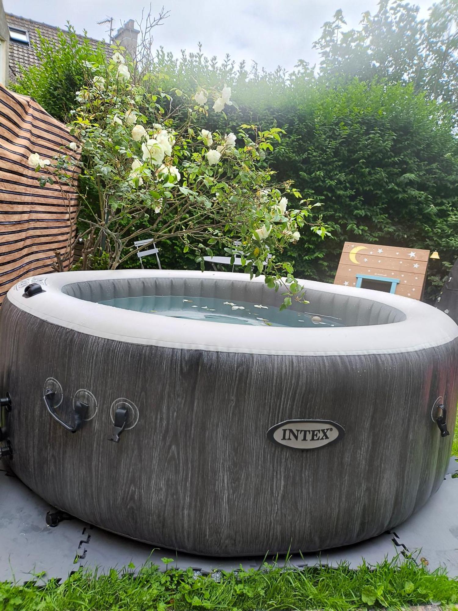 Spa , Jardin 250M2 Et Appartement Cosy De 60 M2 Au Centre Boulogne-sur-Mer Ngoại thất bức ảnh